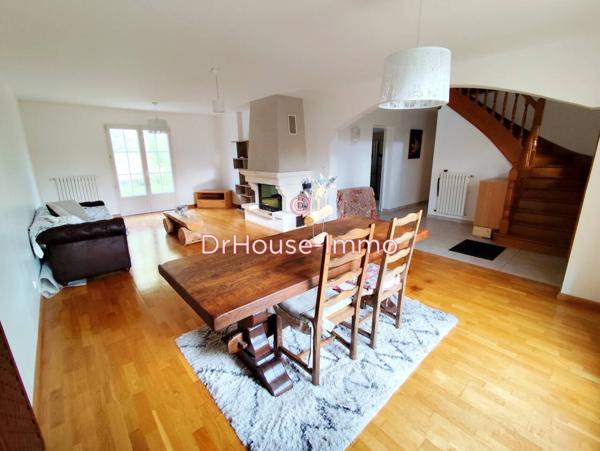 Maison à vendre 5 pièces de 144 m²