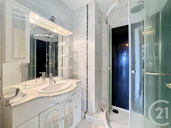 Appartement T5 à vendre  5 pièces - 98,30 m 2   BREST  - 29