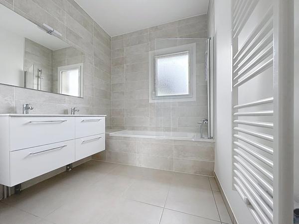 Appartement à vendre 4 pièces THONON LES BAINS (74)