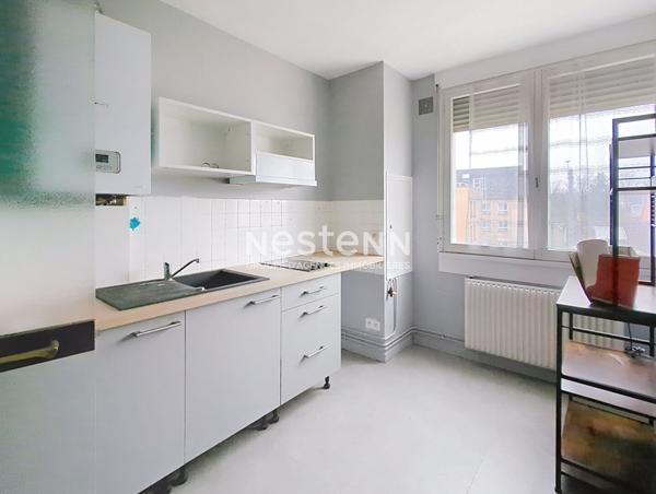 Appartement hypercentre Dreux avec cave et place de parking, idéal investissement locatif, faibles charges T1BIS vendu loué