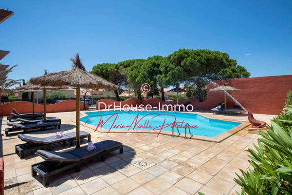 Commerce à vendre 90 pièces de 2 500 m²