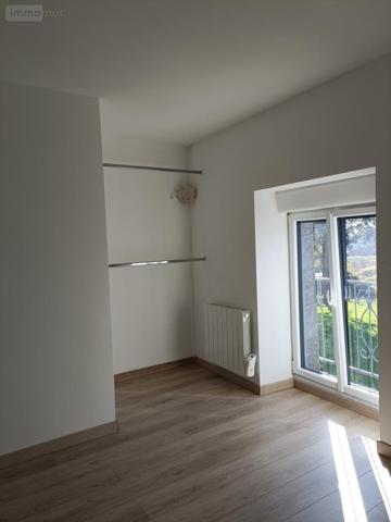 Maison à louer à Gomené dans les Côtes-d'Armor (22230), ref : 22115-L327