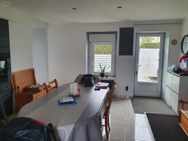 Maison à louer à Cherré-Au dans la Sarthe (72400), ref : 472   
centre bourg