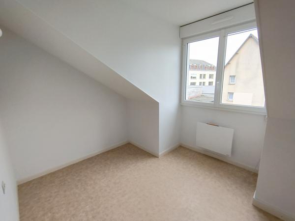 Appartement 3 pièce(s) 2 chambre(s) 37.77 m²