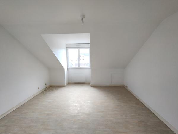 Appartement 3 pièce(s) 2 chambre(s) 37.77 m²