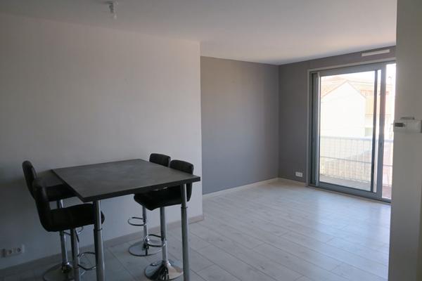 Sete-Quartier calme- Appartement 2 pièce(s) 41.93 m2