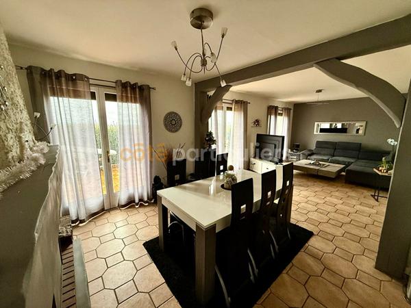 Vente Maison92 m² - 5 Pièces - GRAND BOURGTHEROULDE (27520)