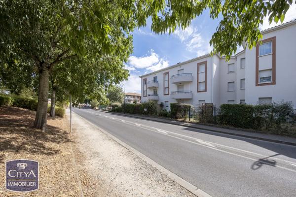 Appartement à vendre 2 pièces 46m² Cugnaux (31270)