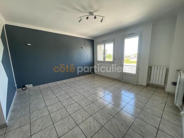 Vente
                Appartement52 m² - 3 Pièces -
                    TARBES (65000)