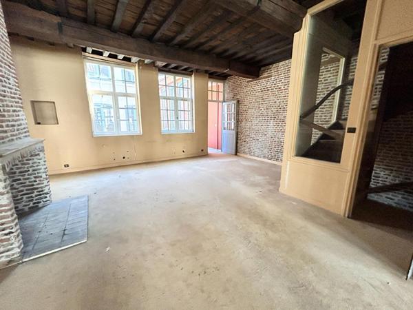 A VENDRE : T3 à LILLE • Vieux lille • 419 000 € FAI • Réf. 2170