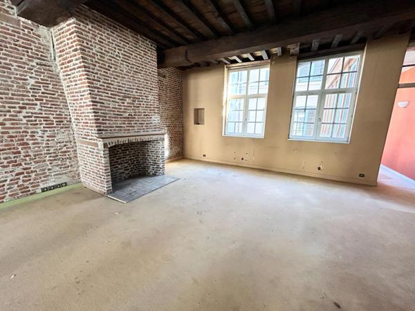 A VENDRE : T3 à LILLE • Vieux lille • 419 000 € FAI • Réf. 2170