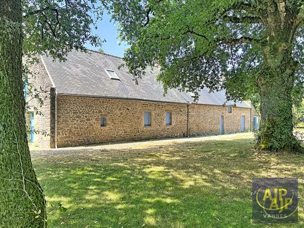 Maison à vendre Plescop - 7 pièces, 183m² avec 4 chambre(s) à 499 999€ - AJP Immobilier Vannes