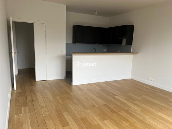 Location Appartement 2 pièces 45.7 m² - Saint Cloud 92210