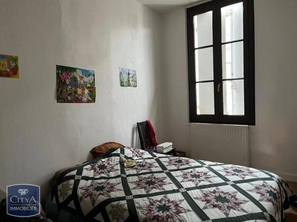 Immeuble à vendre 244.39m²