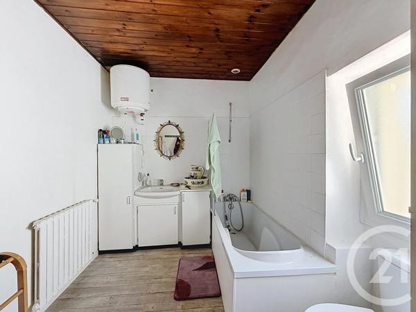 Maison à vendre  6 pièces - 152 m 2   OREE D ANJOU  - 49