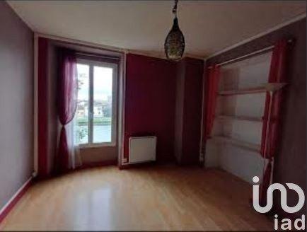 Appartement 3 pièces de 46 m² à Montereau-Fault-Yonne (77130)