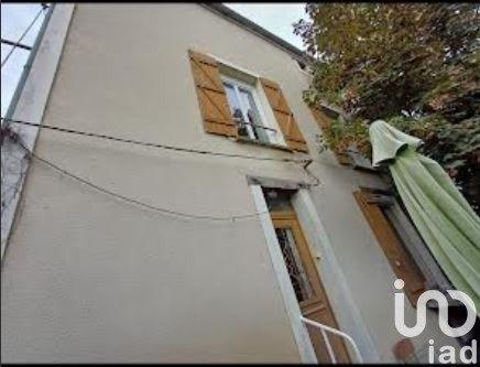 Appartement 3 pièces de 46 m² à Montereau-Fault-Yonne (77130)