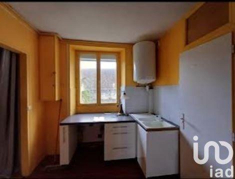 Appartement 3 pièces de 46 m² à Montereau-Fault-Yonne (77130)