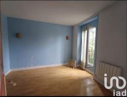 Appartement 3 pièces de 46 m² à Montereau-Fault-Yonne (77130)