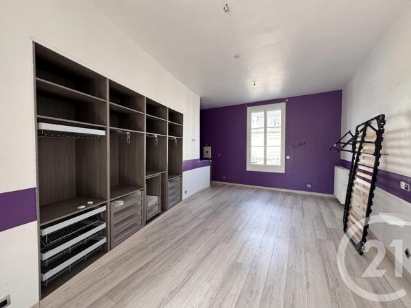 Maison à vendre  6 pièces - 178,59 m 2   LE LUDE  - 72