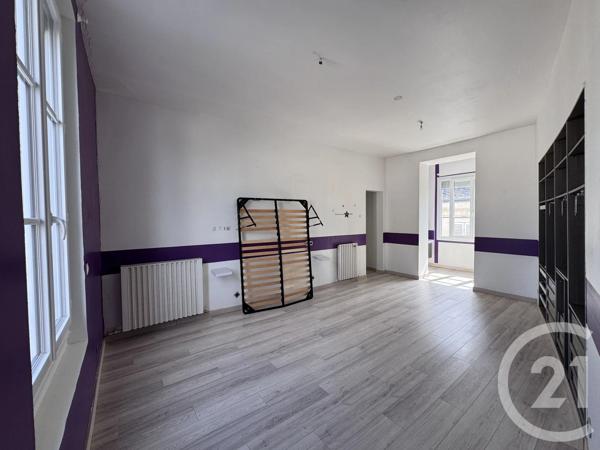 Maison à vendre  6 pièces - 178,59 m 2   LE LUDE  - 72