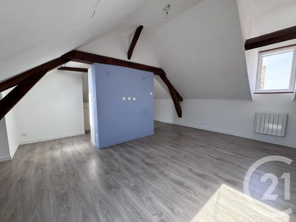 Maison à vendre  6 pièces - 178,59 m 2   LE LUDE  - 72