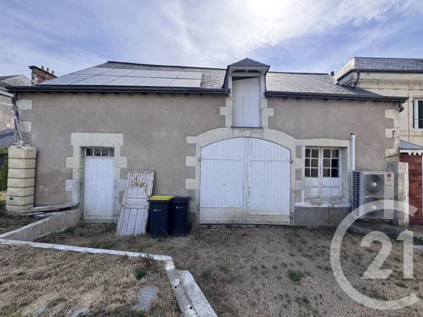 Maison à vendre  6 pièces - 178,59 m 2   LE LUDE  - 72