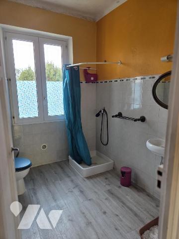 Maison 6 pièces, 4 chambres, 120m² habitables - GROIX