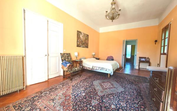 Maison à vendre    8 pièces •  Céret