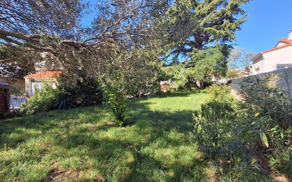 Maison à vendre    8 pièces •  Céret