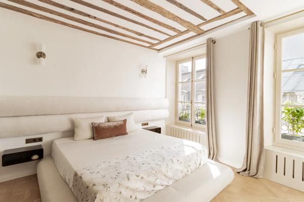 Appartement Paris 6 e - ODÉON
