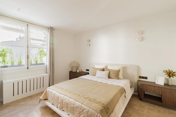 Appartement Paris 6 e - ODÉON