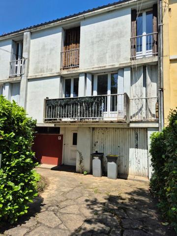 Maison à vendre    4 pièces •  Castres