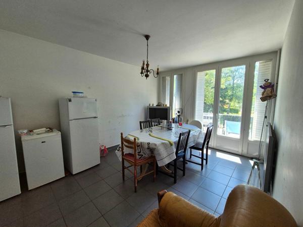 Maison à vendre    4 pièces •  Castres