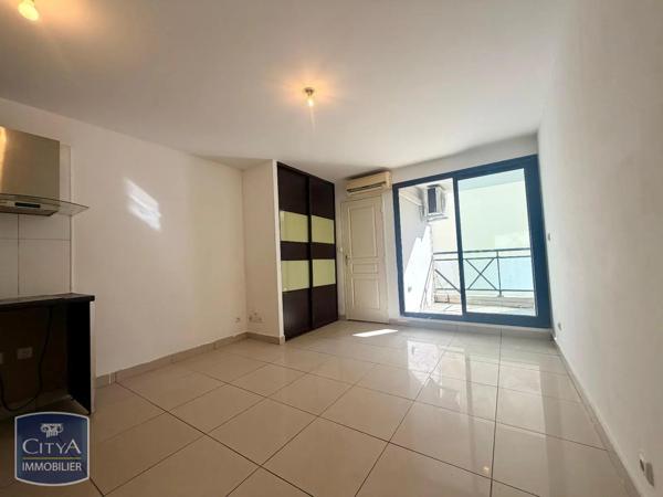 Appartement à vendre 1 pièce 22.65m² Saint-Denis (97490)