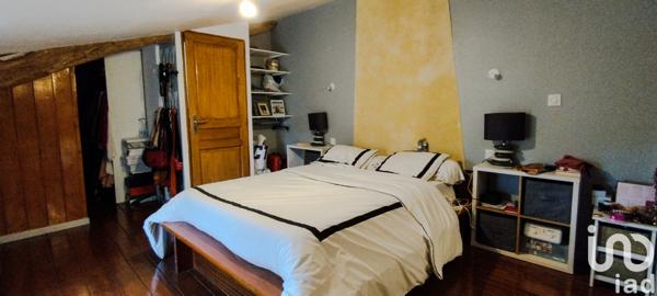 Maison à vendre 7 pièces 140 m² Saint-Jean-d'Angély