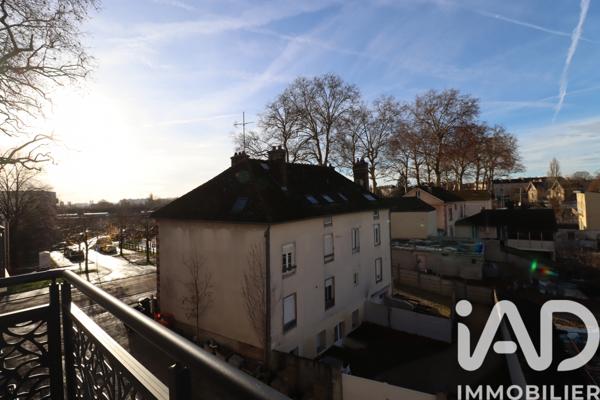 Location appartement 2 pièces 42 m² Troyes