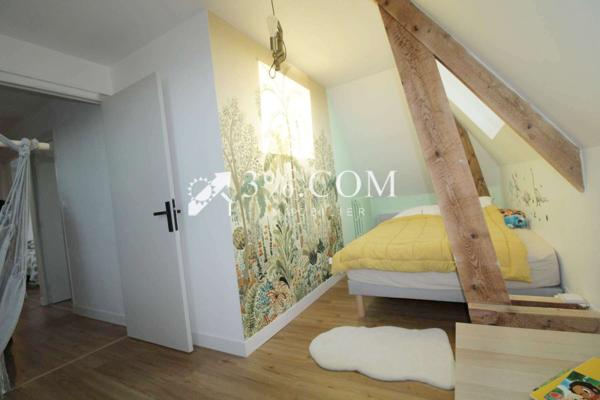 Maison 6 pièce(s) 4 chambre(s) 130 m²