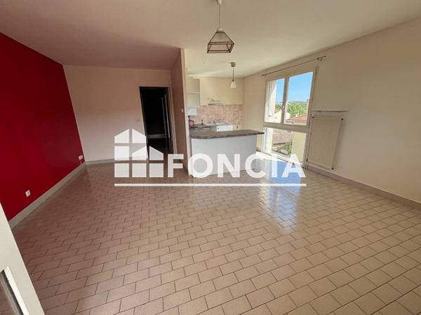 Location Appartement 2 pièces 50.18 m² - 21 AVENUE DE PROVENCE Guilherand-granges 07500