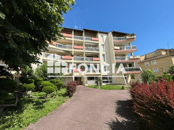 Location Appartement 2 pièces 50.18 m² - 21 AVENUE DE PROVENCE Guilherand-granges 07500