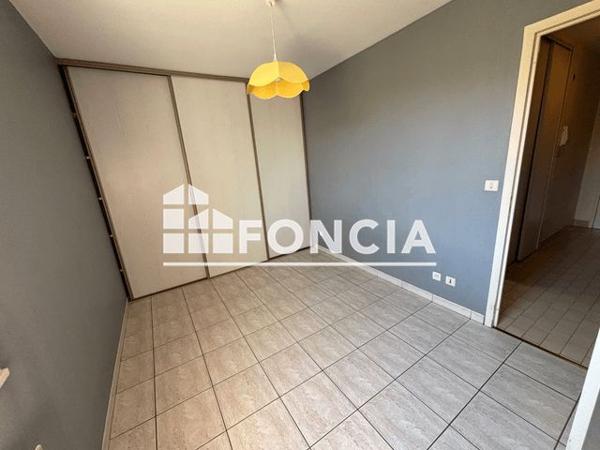 Location Appartement 2 pièces 50.18 m² - 21 AVENUE DE PROVENCE Guilherand-granges 07500