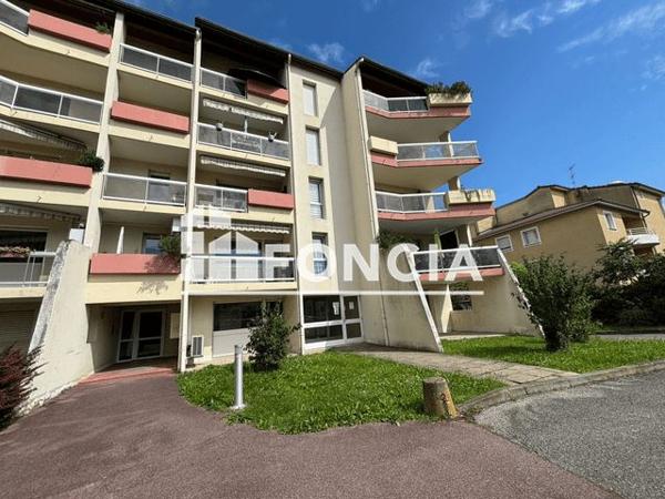 Location Appartement 2 pièces 50.18 m² - 21 AVENUE DE PROVENCE Guilherand-granges 07500