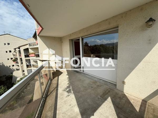 Location Appartement 2 pièces 50.18 m² - 21 AVENUE DE PROVENCE Guilherand-granges 07500