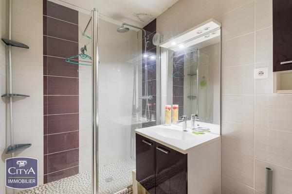 Appartement à vendre 129.8m² Grenoble (38100)