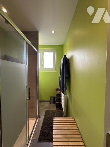 Maison individuelle avec bassin à poissons, un atelier, un garage, 4 chambres 505M² de terrain