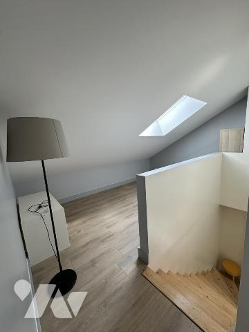 Maison individuelle avec bassin à poissons, un atelier, un garage, 4 chambres 505M² de terrain