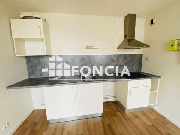 Location Appartement 2 pièces 36.2 m² - 19 RUE MATHIEU LALANNE Pau 64000