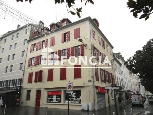 Location Appartement 2 pièces 36.2 m² - 19 RUE MATHIEU LALANNE Pau 64000