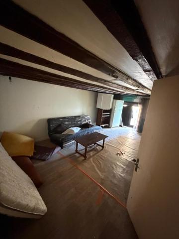Appartement à SAINT-ETIENNE, 42000 - 1 pièce 21m²