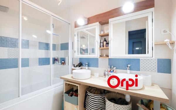 Appartement à vendre    4 pièces • 82 m2 Oullins